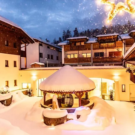 Aparthotel Kastel Seiser Alm-3